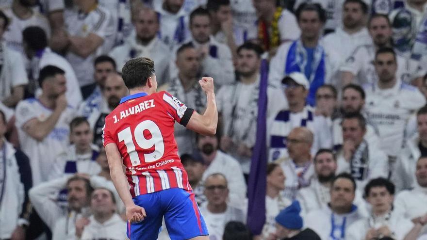 Julián hace frente a los traumas del pasado de Simeone y el Atlético: «Apareció de la nada para darnos un gol que nos hacía mucha falta»