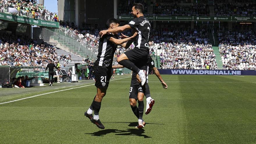 El 1-1 del Córdoba en el Córdoba 1-2 Elche de la jornada 33 de LaLiga Hypermotion