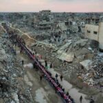 Impresionantes imágenes de cientos de personas celebrando en Gaza el Ramadán