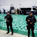 La pareja de Alicante buscada por el mayor alijo de cocaína del país se entrega a la Policía