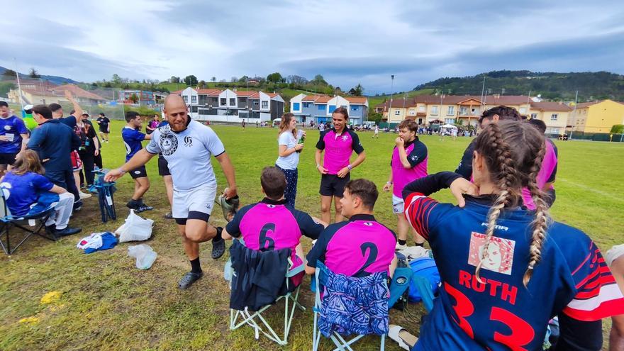 Marea humana en Grado con el Seven de rugby: así se ve por dentro la gran cita con epicentro en El Casal