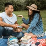 Desde biografías a thrillers: los mejores libros para regalar en el Día del Libro