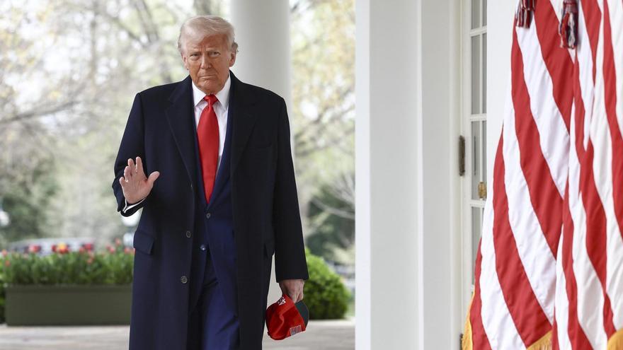 Guerra comercial contra el mundo: Trump impone unos aranceles insólitos en EEUU desde 1930