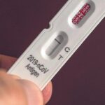 Sanidad ordena la retirada del mercado de este test de covid y gripe