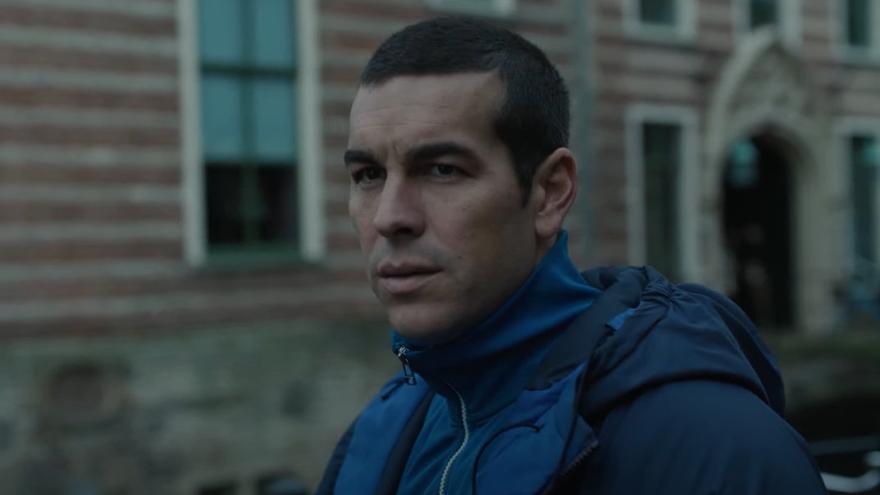 Mario Casas y una alocada comedia ponen color español en la cartelera