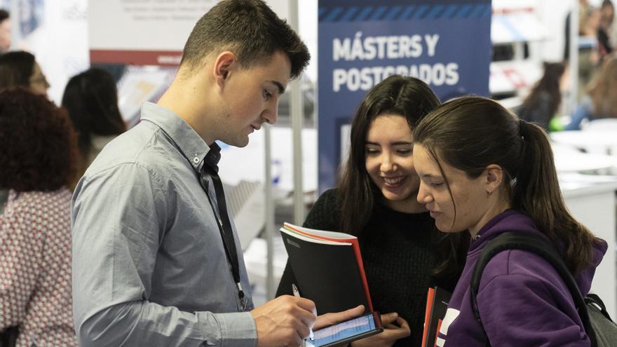 Profesorado, prácticas y ‘networking’: claves para elegir un máster