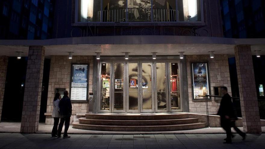 Llangréu acueye un ciclu de cine de suspense con una docena de títulos
