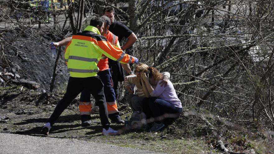 En directo el accidente de la mina de Cerredo: familiares, amigos y autoridades expresan su dolor por las víctimas en el polideportivo de Villablino
