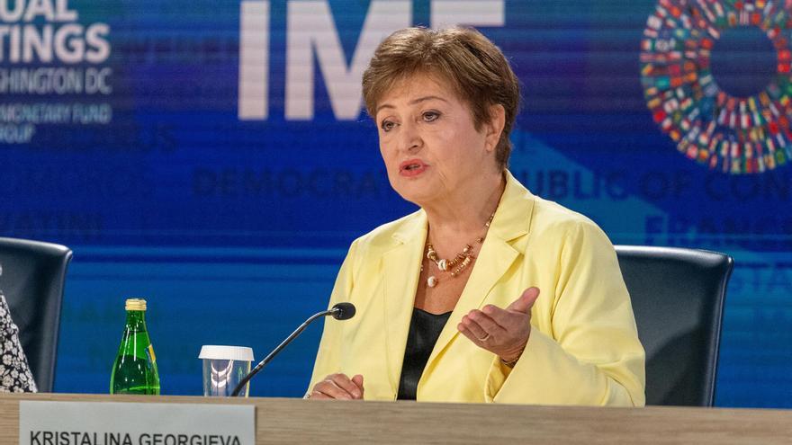 El FMI descarta los temores a una recesión pero alerta del coste de un mundo cada vez más fragmentado