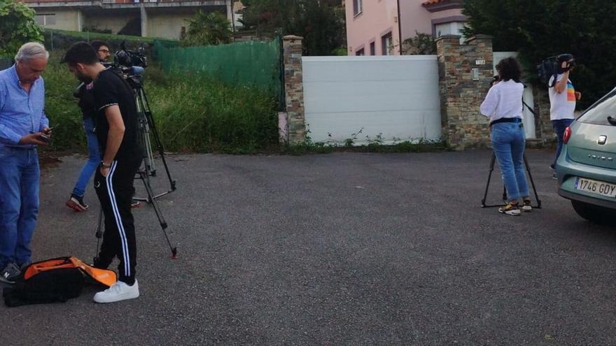 Así era la «casa de los horrores» de Oviedo: los tres hermanos liberados, de entre 8 y 10 años, no iban a clase, dormían en cunas y llevaban tres mascarillas puestas