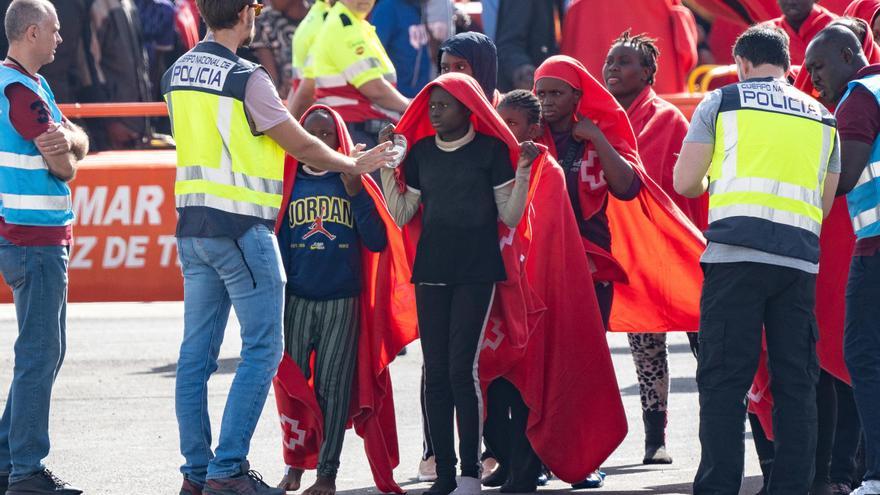 Las comunidades declaran sobreocupación de menores migrantes acogidos: Madrid los cifra en 2.442 y Andalucía ya está al 96% de su capacidad