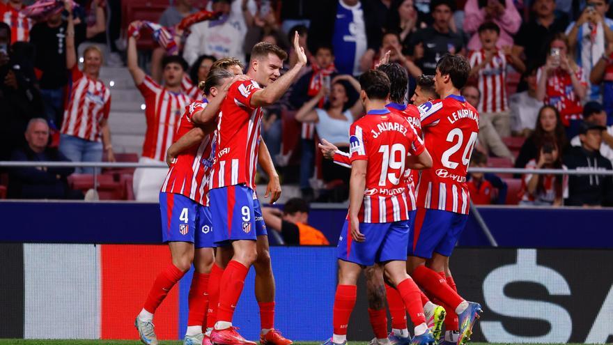 Resumen, goles y highlights del Atlético 3-0 Rayo de la jornada 33 de LaLiga EA Sports