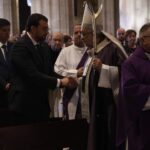 El apagón pilla a políticos y autoridades en mitad la misa funeral por el papa Francisco: un impactante fogonazo sorprendió a los presentes