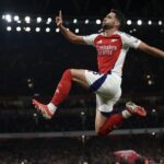 Arteta implanta en el Arsenal el ‘fútbol sapiens’ mientras bebe del fútbol americano