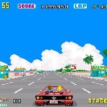 Un Ferrari, música electrónica y esos cielos de SEGA: Michael Bay dirigirá una película basada en Outrun