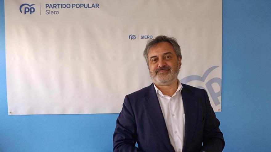 La zona azul que se pretende implantar en Siero es un «fraude y un engaño», afirma el portavoz municipal del PP