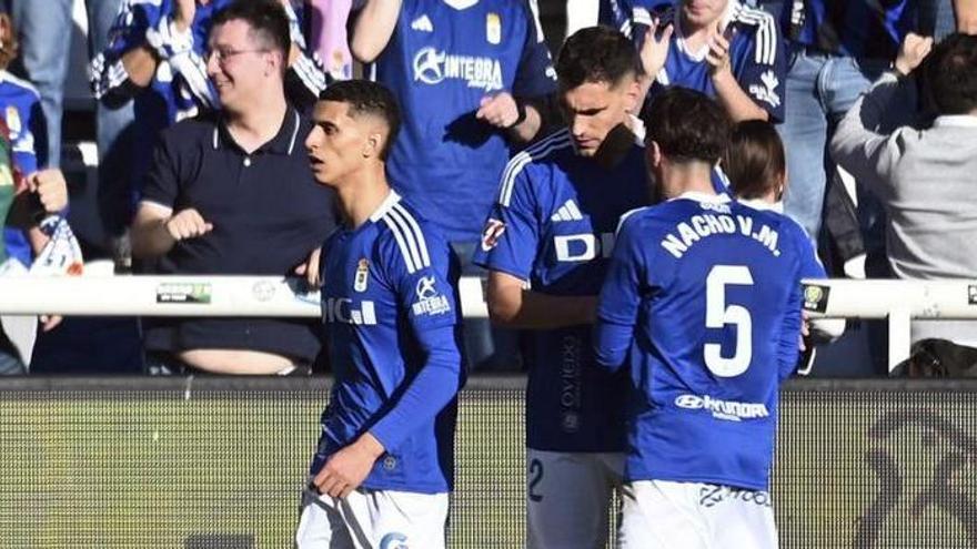 Esto es lo que dice la Inteligencia Artificial sobre el ascenso del Oviedo: “No puede relajarse”