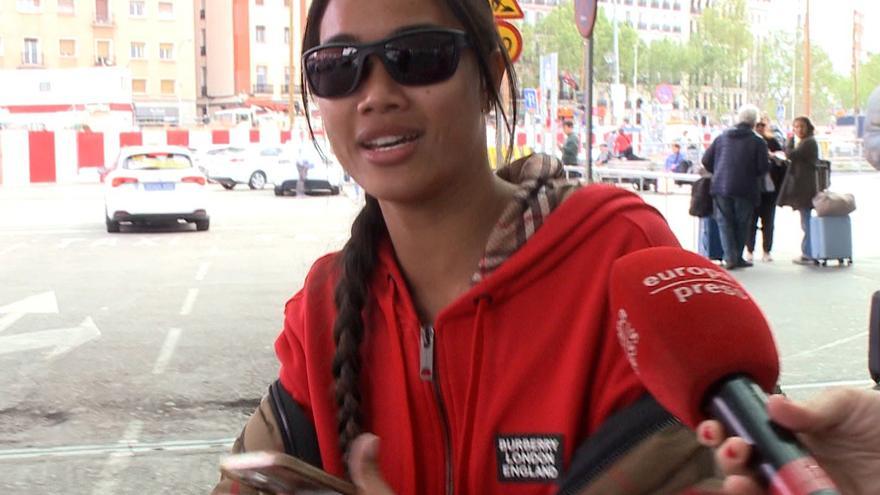La nueva novia de Sebastián Yatra pilla fuera de juego a los reporteros: «Mi hija se llama Bambi»