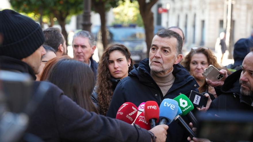 IU se reivindica de cara a futuras alianzas y carga contra el ninguneo de Podemos y Sumar: «No ha habido reconocimiento ni democracia»