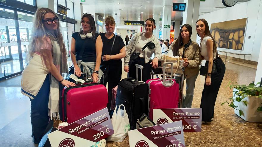 El apagón provoca retrasos y cancelaciones en el aeropuerto de Asturias