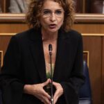 Montero reclama «sentido de estado» a un PP pendiente de nuevos acuerdos con Junts en el plan contra los aranceles