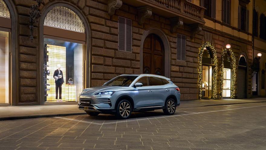 El nuevo BYD Seal U DM-i Comfort ofrece 64 km extra en modo 100% eléctrico, por apenas 800 euros