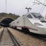 Viajeros atrapados y sin comunicación a causa del apagón: «Estuvimos diez horas en un túnel»