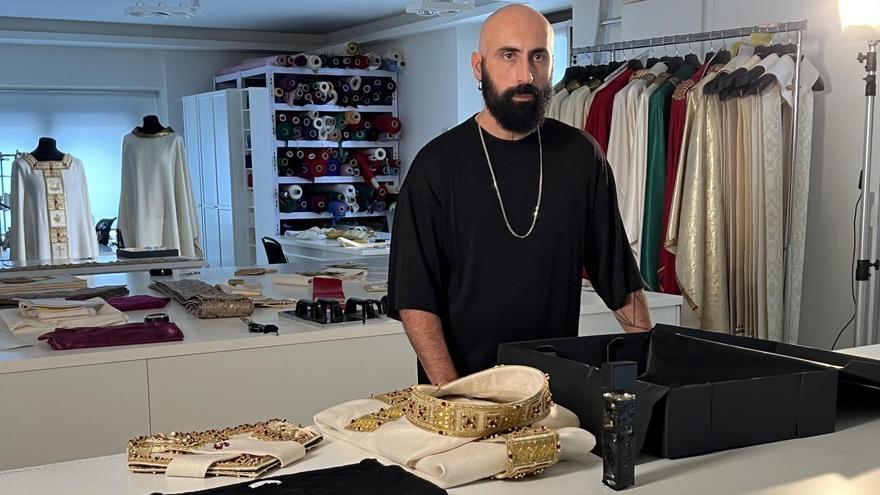 Filippo Sorcinelli, así es el diseñador católico y gay que vestía al papa Francisco