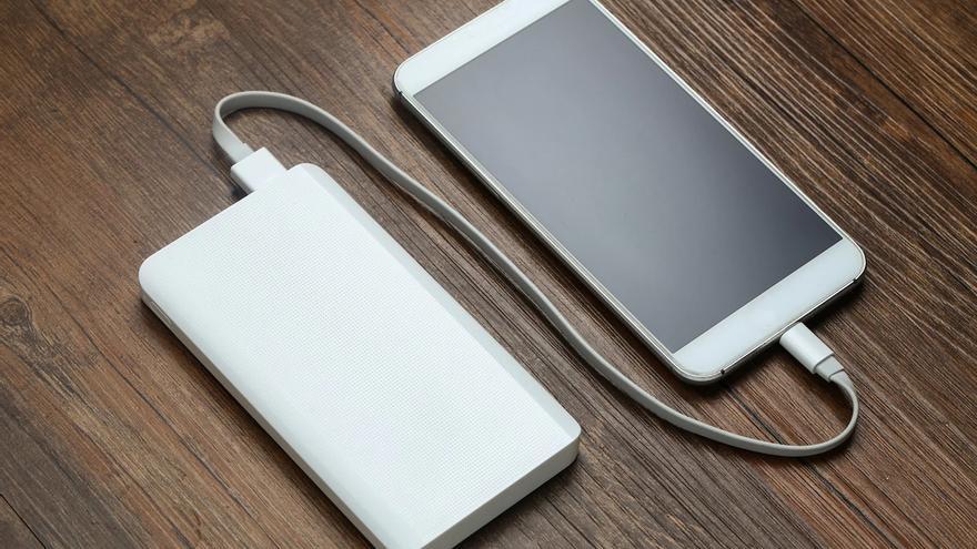 Las mejores baterías externas para que la batería de tu móvil resista a cualquier apagón