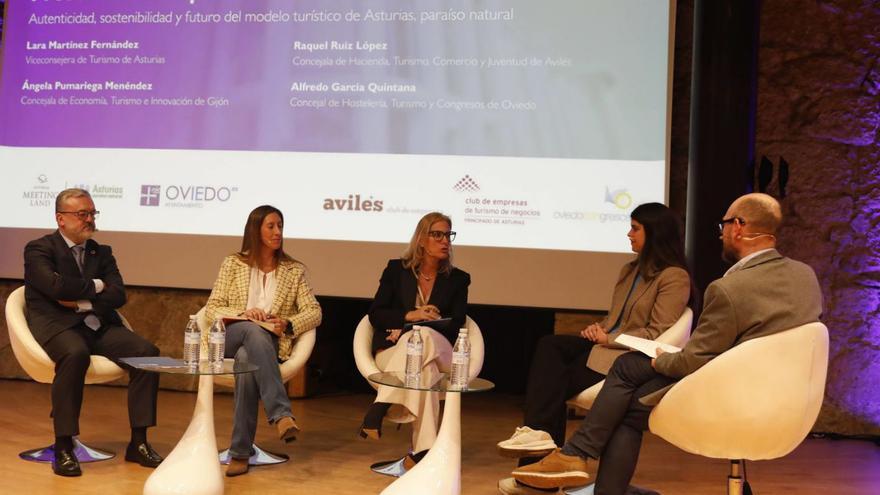 Oviedo, Gijón y Avilés, de acuerdo en «ir unidas» a por el turismo de negocio