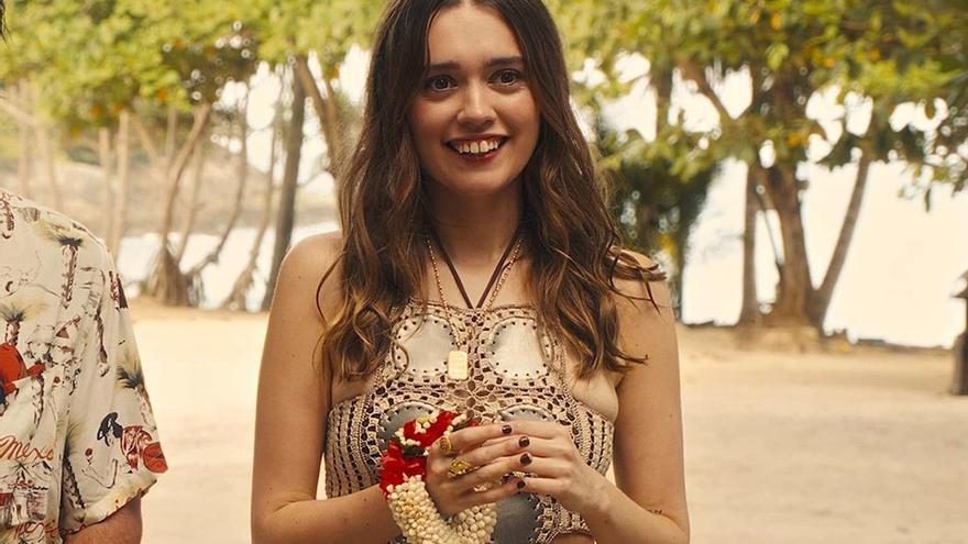 Aimee Lou Wood, indignada por la parodia de ‘Saturday Night Live’ «cruel y sin gracia» sobre sus dientes