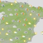 La AEMET actualiza la previsión del tiempo para el fin de semana: la lluvia no da tregua