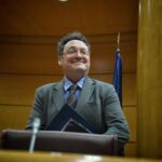 El fiscal que acusa a la pareja de Ayuso seguirá en la causa pese a que García Ortiz lo asciende a Anticorrupción