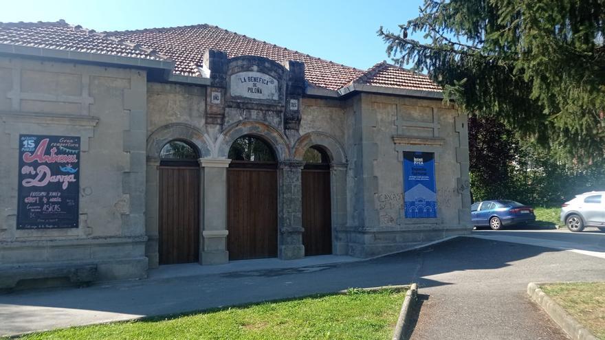 Vecinos de San Juan de Berbío rescatan el histórico camino real que desemboca en La Benéfica: «Se utilizó toda la vida»