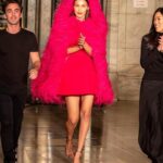 Los trajes espaciales del vuelo solo para mujeres de Amazon tienen sello asturiano