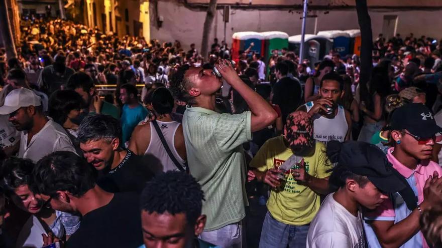 La propuesta de los médicos para frenar las enfermedades del hígado: una subida del 40% del precio mínimo del alcohol