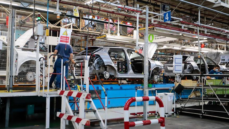 La industria recupera la normalidad después del gran apagón pendiente de «reevaluar daños»