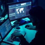Crecen las «estafas híbridas»: el engaño que combina el mundo virtual y el físico