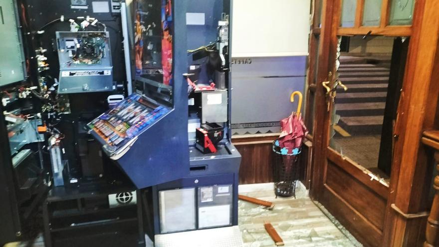Roban un bar en Lugo de Llanera, el tercero en la localidad en veinte días