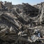 Gaza llora a los 15 sanitarios y rescatistas asesinados y enterrados en una fosa común supuestamente por Israel