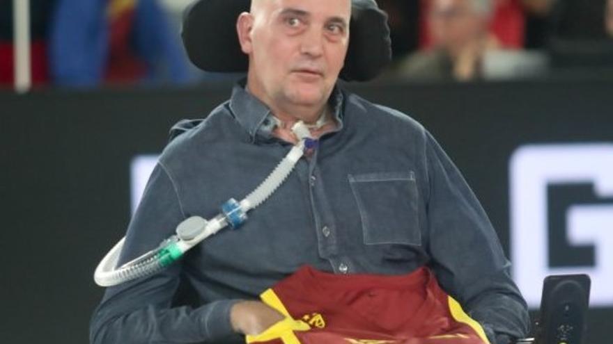 La lucha contra la ELA del ex jugador de baloncesto leonés Urbano González Escapa