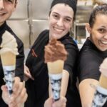 Una heladería de Barcelona crea el sabor ‘Apagón’ en agradecimiento a su clientela