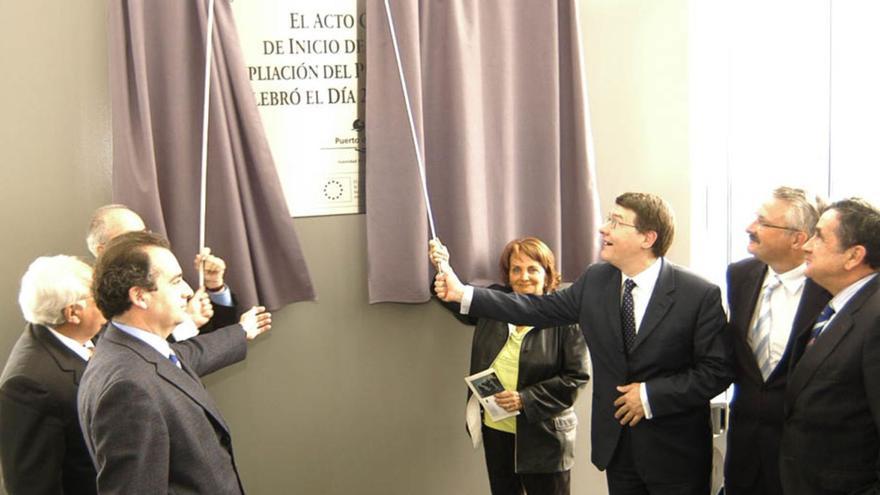 Se cumplen 20 años del inicio de la ampliación de El Musel, con el debate sobre los accesos al Puerto ya activo entonces
