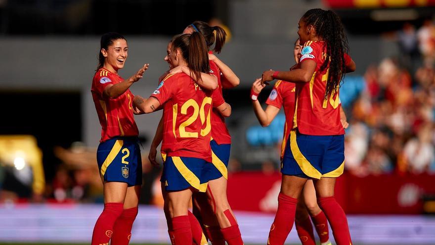 Una España fluida golea a Portugal