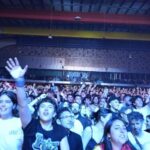 En imágenes: multitudinario concierto de «La Raíz» en Avilés