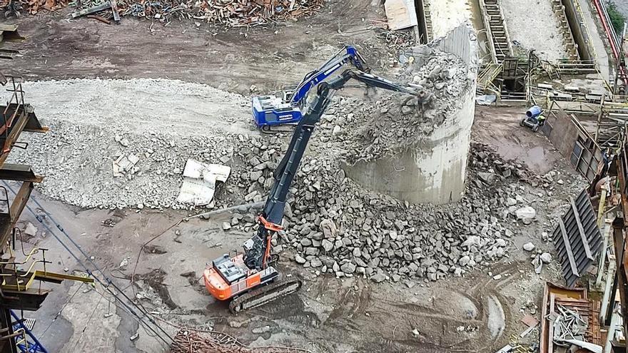 La recuperación del cauce del Nalón a la altura de la antigua térmica de Lada permitirá frenar crecidas y evitar inundaciones