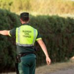 La Guardia civil extrema los controles: ya está comprobando las maletas de las motos para ver si tienes este objeto obligatorio