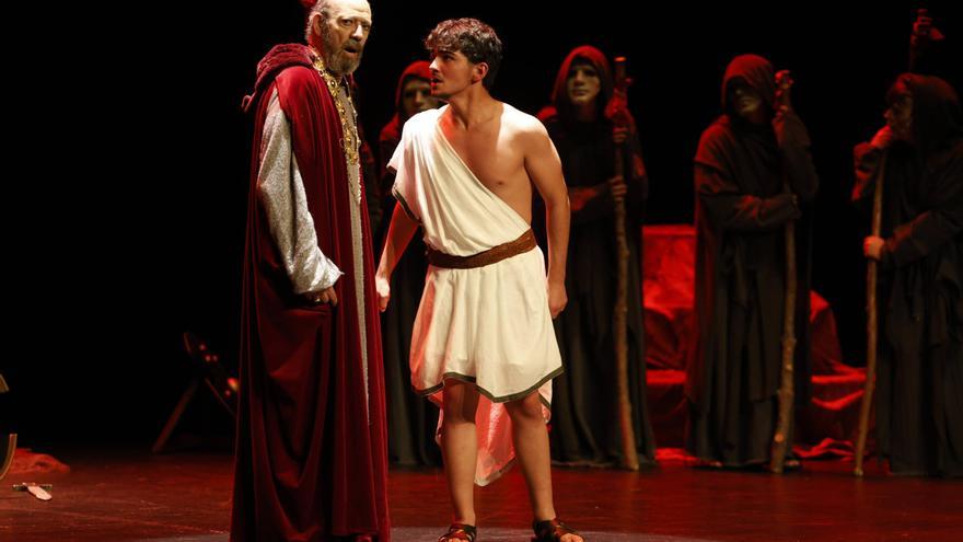 El Festival de Teatro Grecolatino congrega a casi 3.000 estudiantes en Gijón (en imágenes)