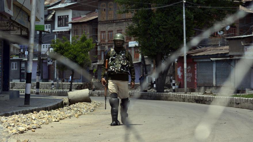 Muere un turista y otros seis resultan heridos en un ataque armado en la India