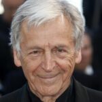Costa-Gavras, director de ‘El último suspiro’: «El lobby farmacéutico gana mucho dinero con medicación para enfermedades incurables»